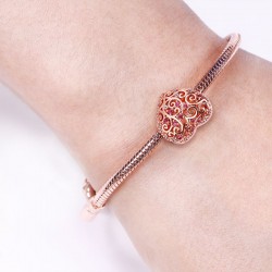 Gnoce "Alma Gemela" 18k Oro Rosa Abalorios con Forma de Corazón con Piedra Roja